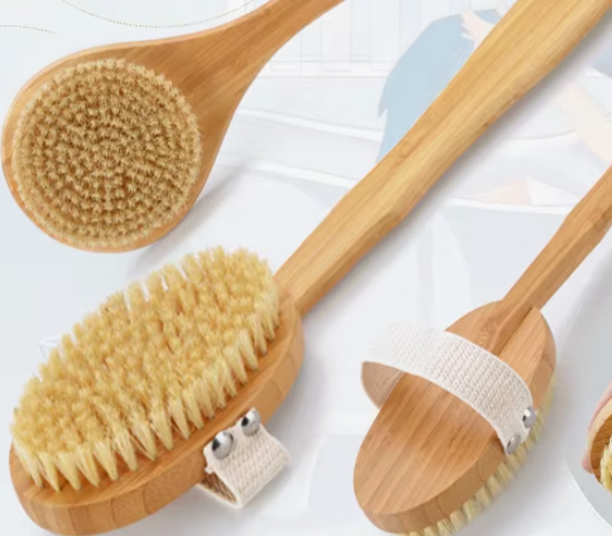 Comment utiliser correctement une brosse de bain en bois pour de meilleurs résultats ?