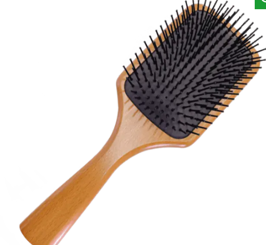 Une brosse à cheveux de massage aide-t-elle à la croissance des cheveux ?